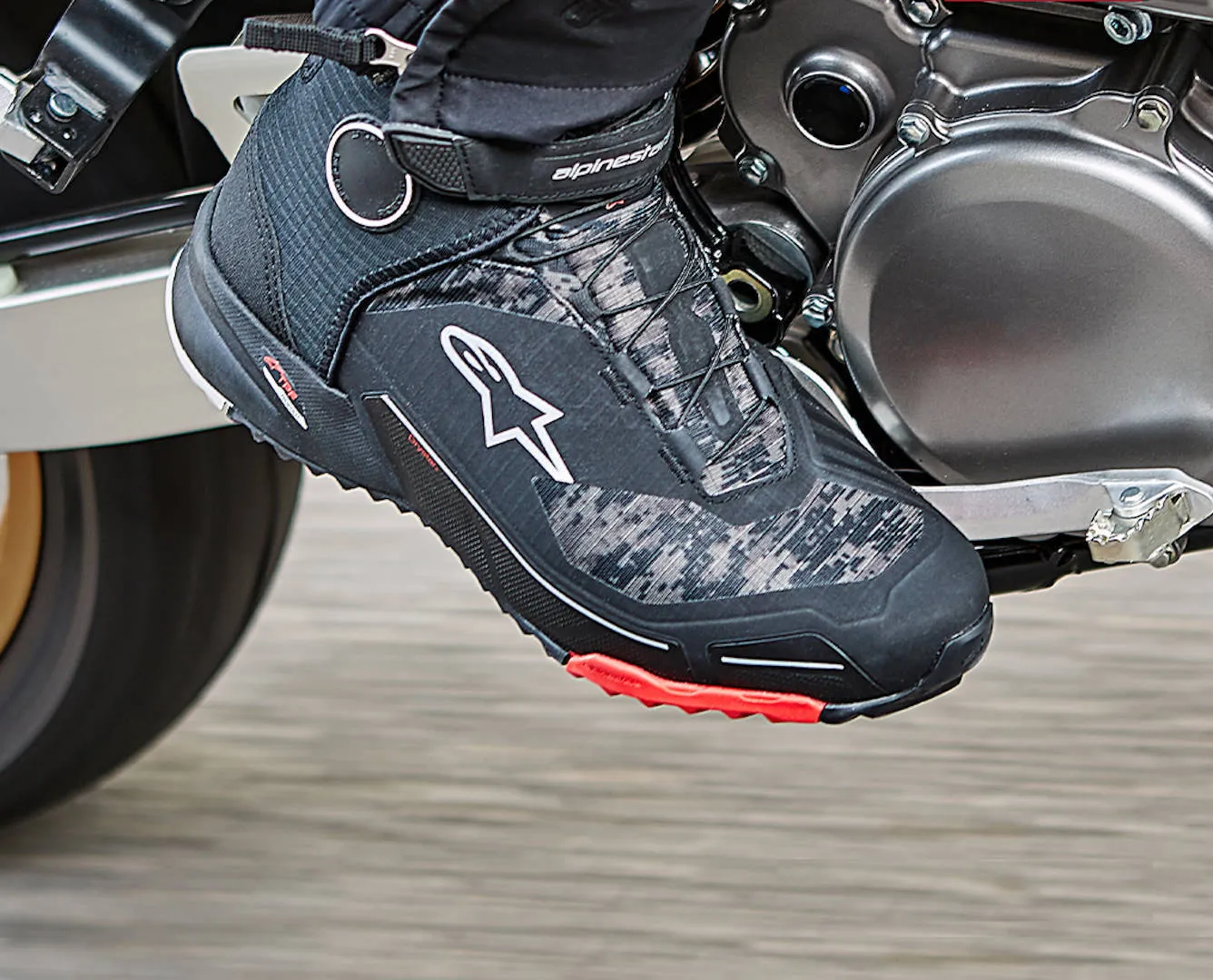 ALPINESTARS CRX DRYSTAR MOTORCYCLE RIDING SHOES - BLACK/CAMO /RED