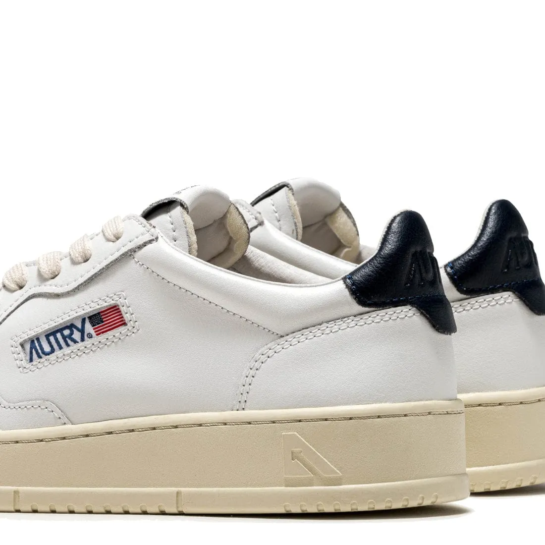 Autry Medalist Low Trainers White / Space