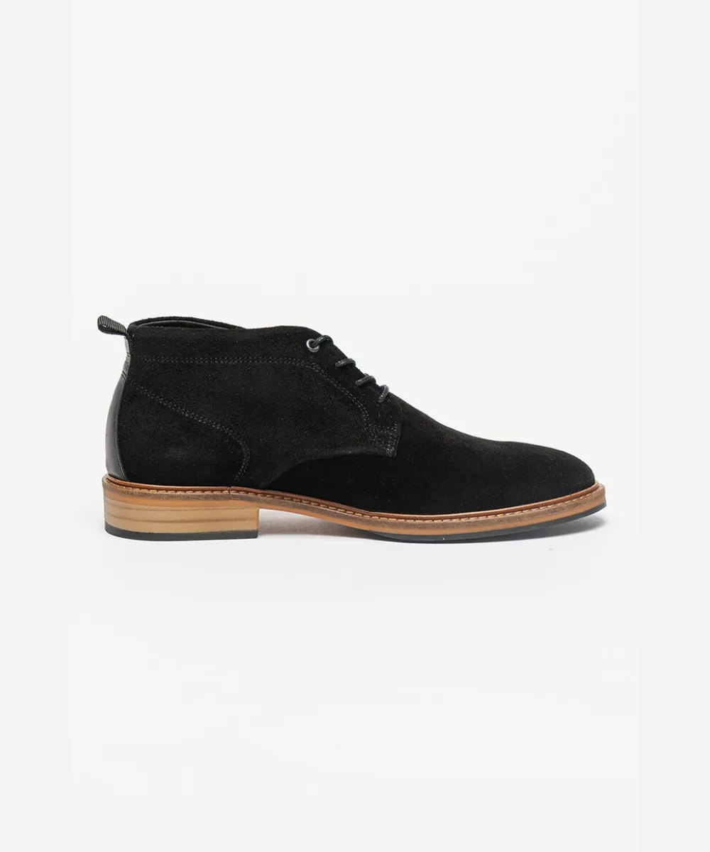 BULL BOXER CHUKKA SUEDE BOOTS