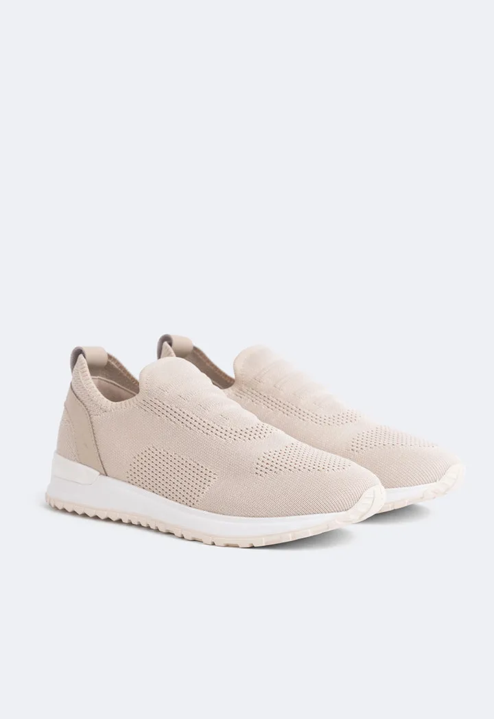 Choice Plain Seamless Sneakers Beige