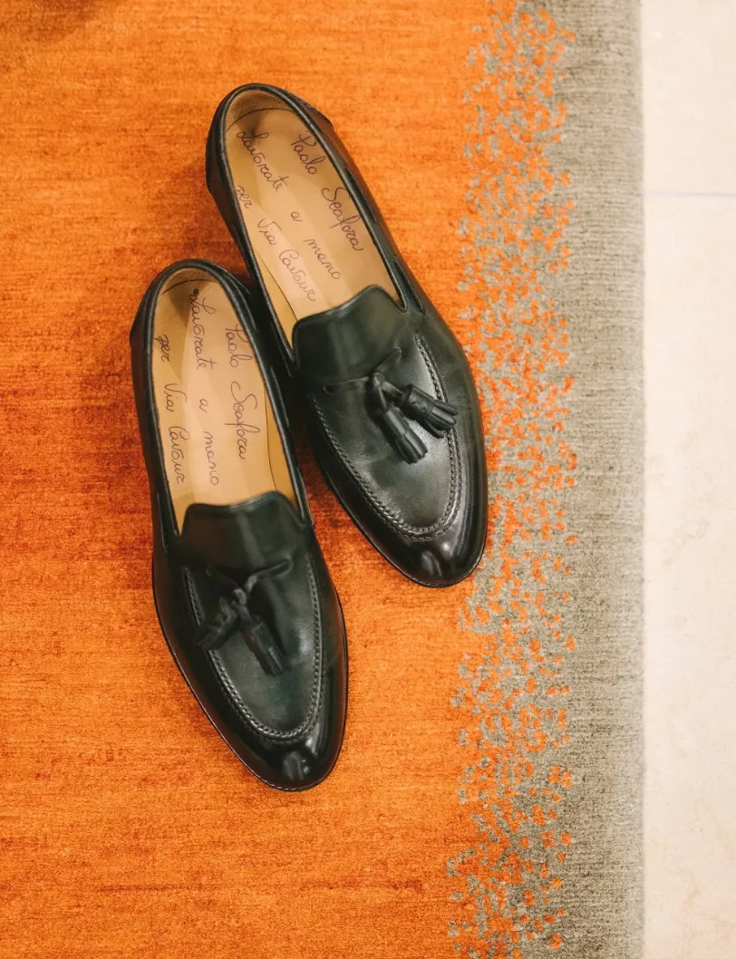 Handcrafted Tassel Loafers in Oliva Green