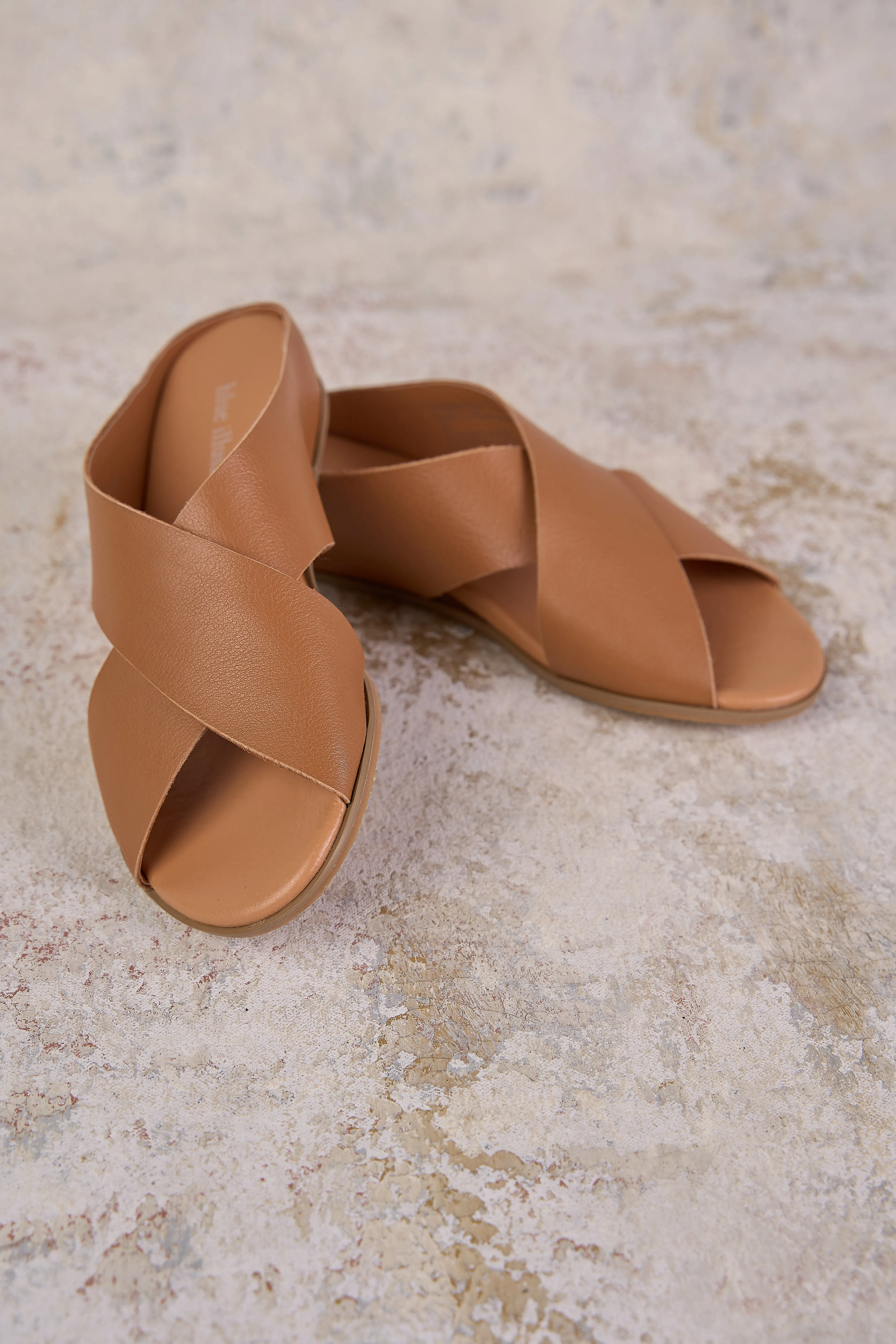 Harli Cross Strap - Tan