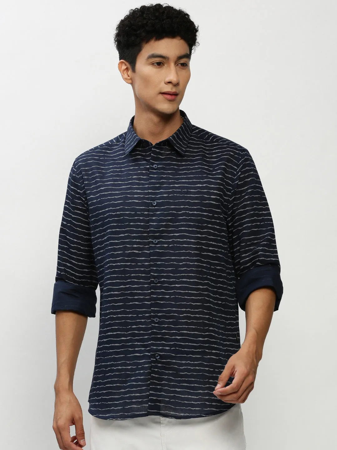 Men Navy Striped Casual Casual Shirts