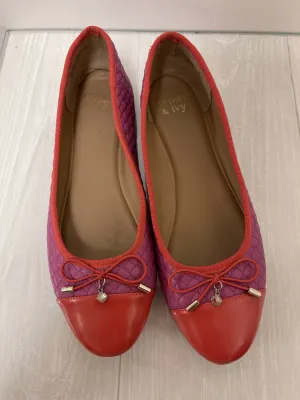 Shoes Flats By Crown And Ivy  Size: 10