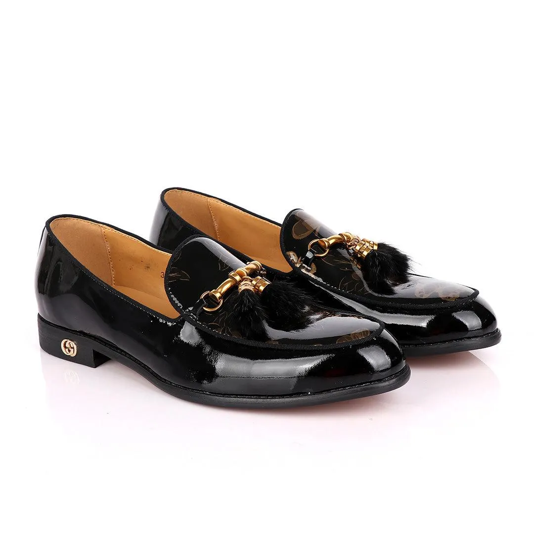 Wetlips Tassels Gold Chain Classic Black Shoe